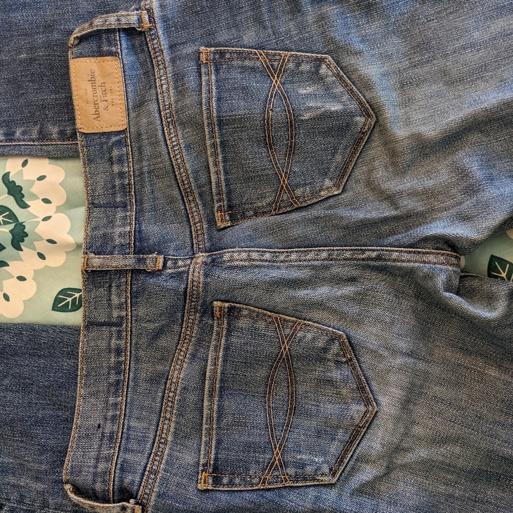 A+F Perfect Stretch, Straight Leg Jean 25Wx 31L